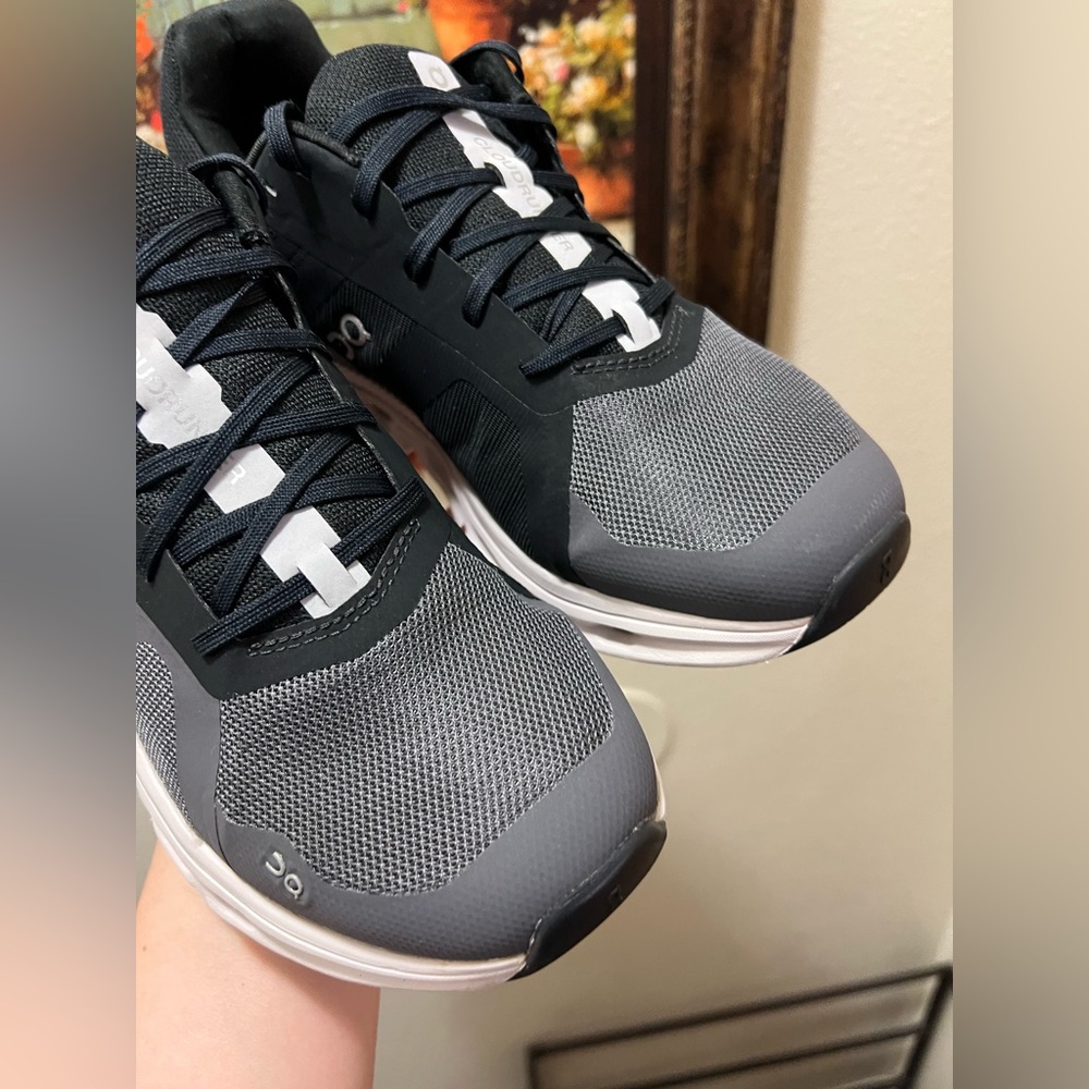 On Running Cloudrunner Eclipse Frost Men shoes - image 6